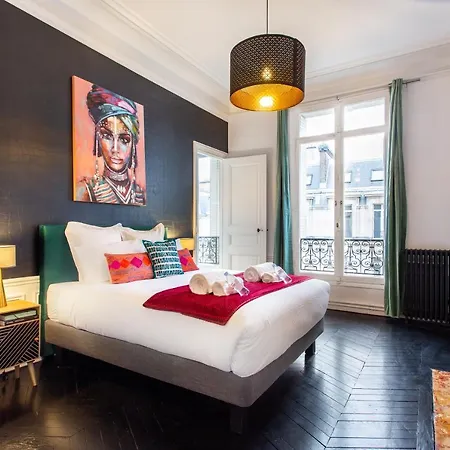 Le Trocadero - 6 Rooms- 5 Bathrooms, Full Equiped! Apartment *