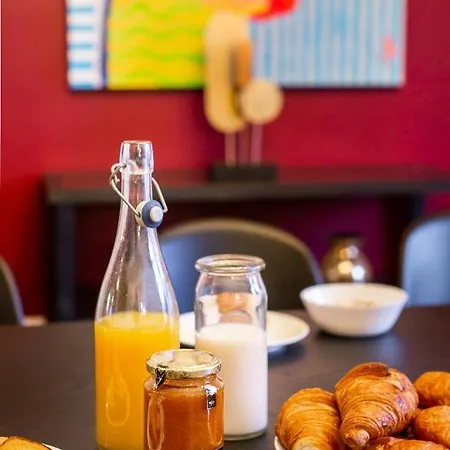 Le Trocadero - 6 Rooms- 5 Bathrooms, Full Equiped! *