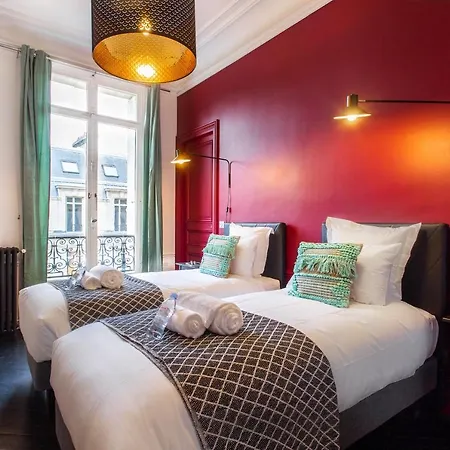 Le Trocadero - 6 Rooms- 5 Bathrooms, Full Equiped! Apartment