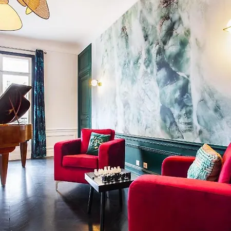 Le Trocadero - 6 Rooms- 5 Bathrooms, Full Equiped! *